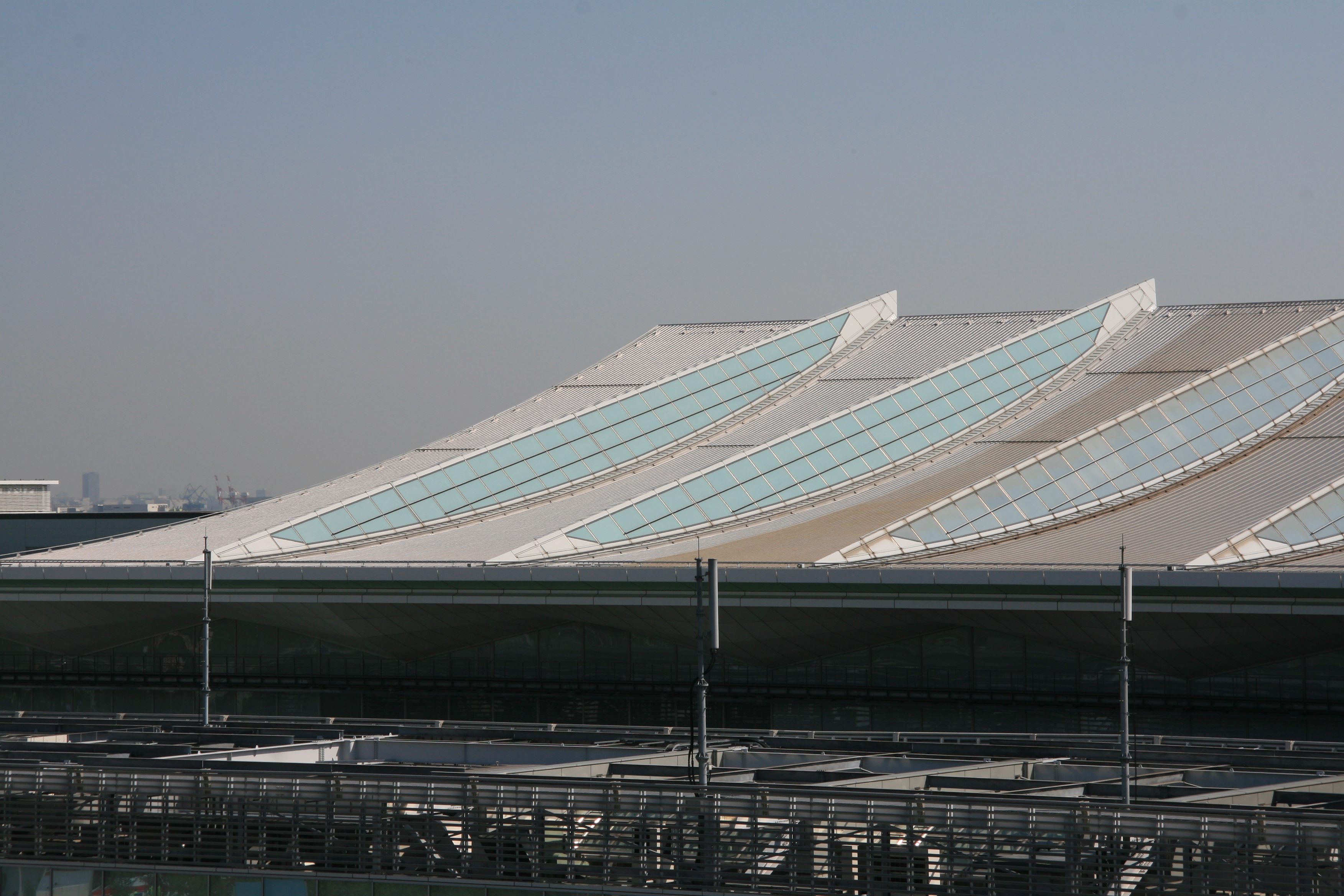 東京国際空港国際線旅客ターミナルビル